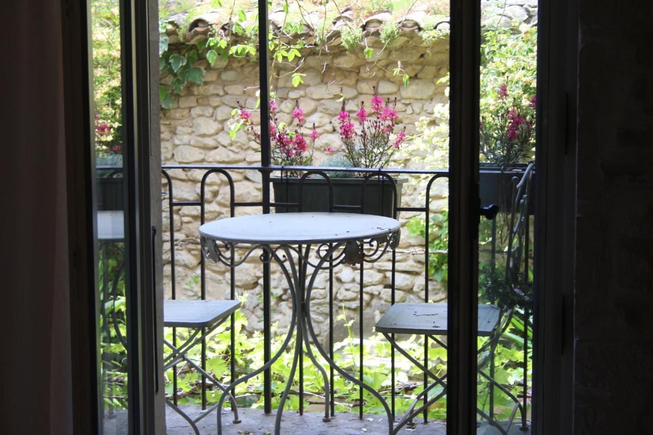 Le Patio Hotel Grignan Exterior photo