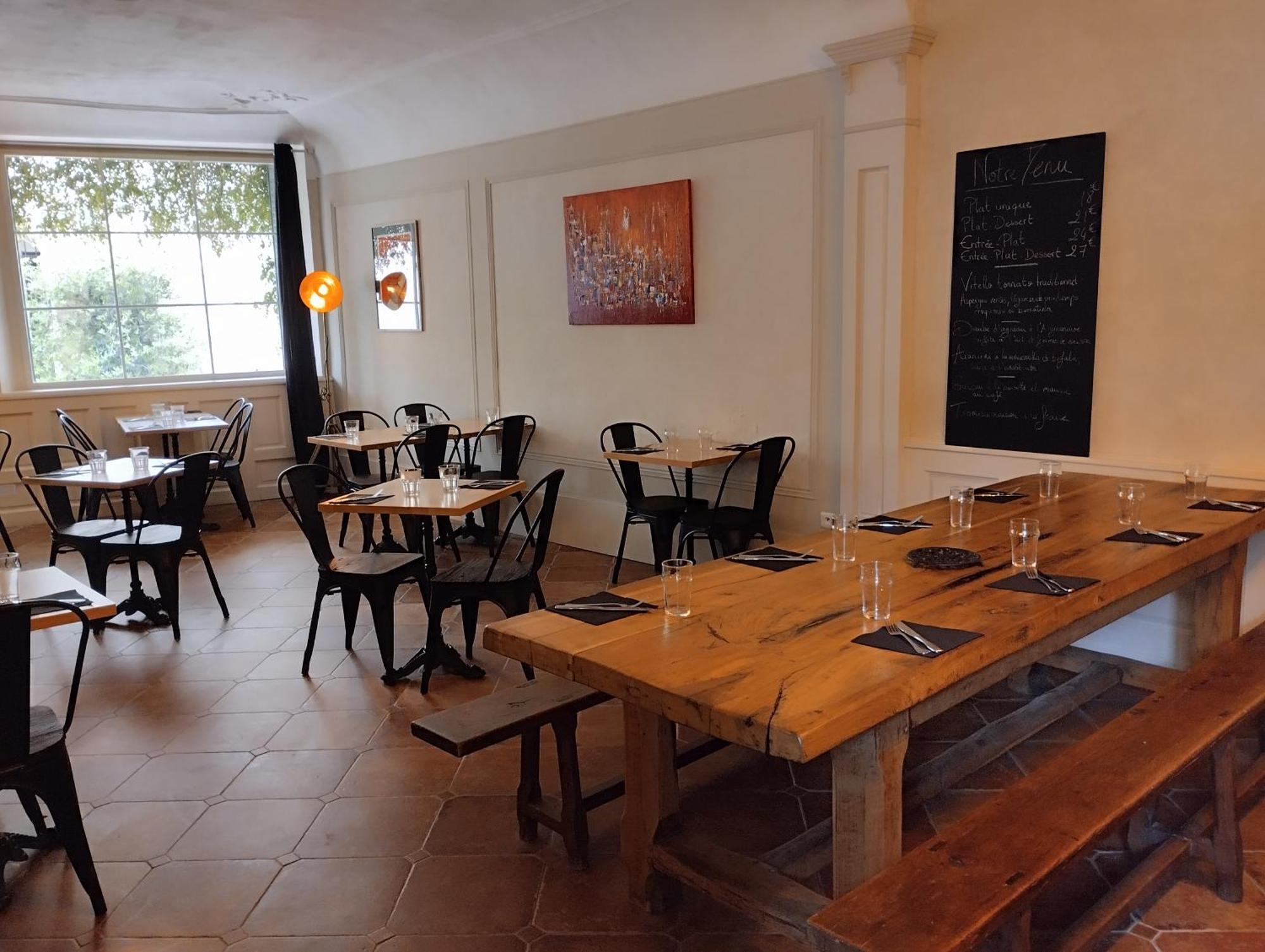 Le Patio Hotel Grignan Exterior photo
